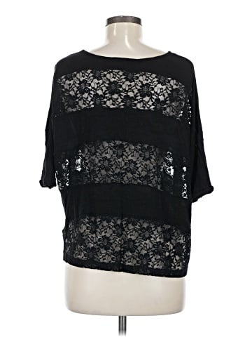 Twenty One 3/4 Sleeve Top (view 2)