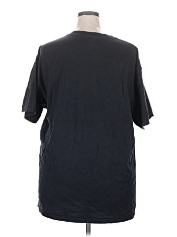 Nike Short Sleeve T-Shirt (view 2)