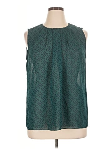 Darjoni Sleeveless Blouse (view 1)