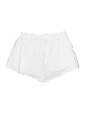 VICI Shorts (view 2)