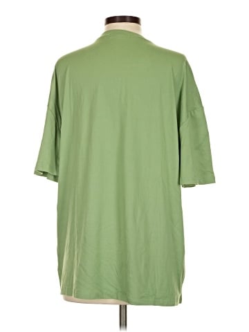 Shein Short Sleeve T-Shirt (view 2)