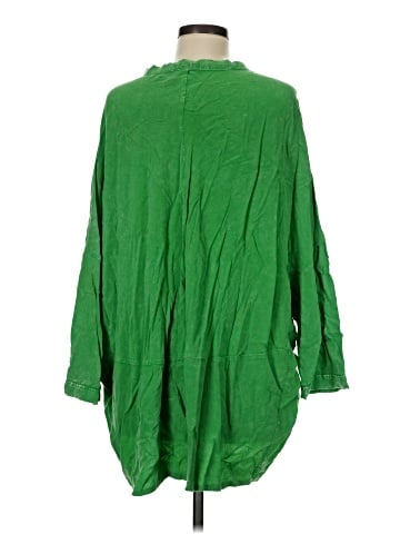 Easel 3/4 Sleeve Blouse (view 2)