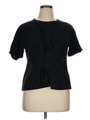 Laundry by Shelli Segal Short Sleeve T-Shirt (view 1)