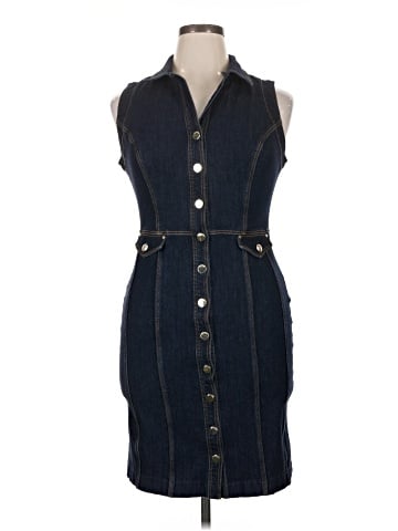 Guess Casual Dress (view 1)