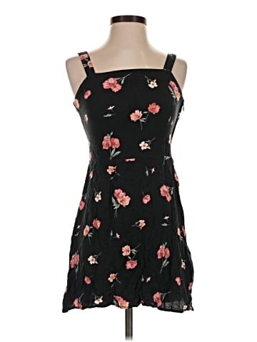 Divided by H&M Casual Dress (view 1)