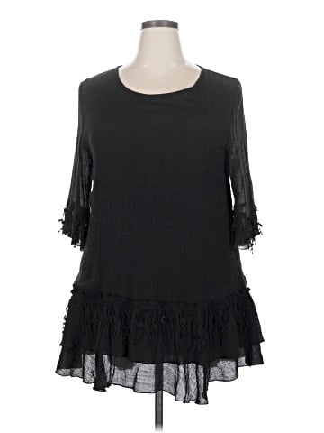 Lady Noiz 3/4 Sleeve Top (view 1)