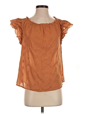 Universal Thread Sleeveless T-Shirt (view 1)