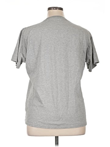 Uniqlo Short Sleeve T-Shirt (view 2)