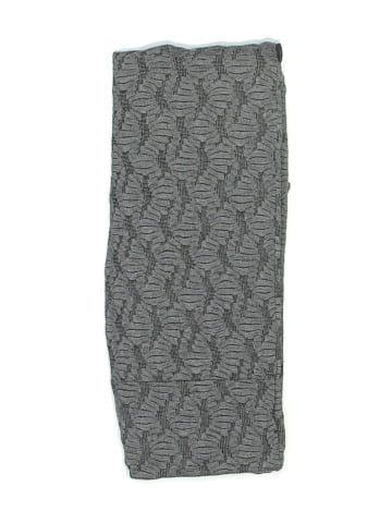 Sholdit Scarf (view 2)