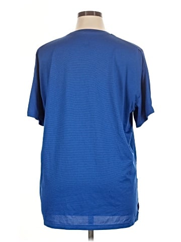 Nike Active T-Shirt (view 2)