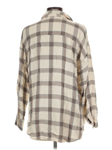 Ann Taylor LOFT Outlet Long Sleeve Button-Down Shirt (view 2)
