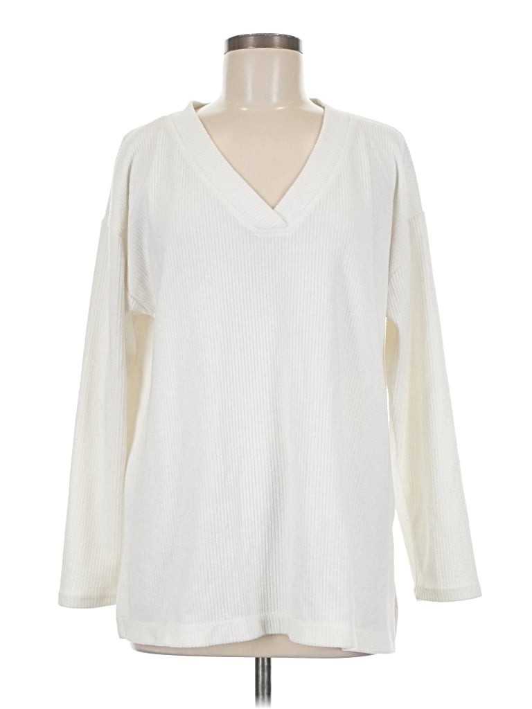Pre-owned Old Navy Long Sleeve T-shirt In Ivory