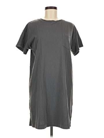 Old Navy Casual Dress (view 1)