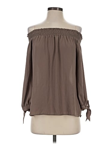 Timing 3/4 Sleeve Blouse (view 1)