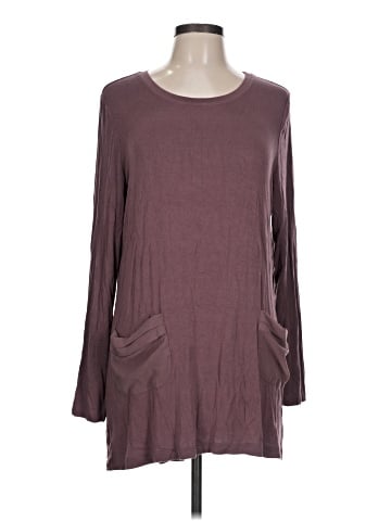 LOGO by Lori Goldstein Long Sleeve T-Shirt (view 1)