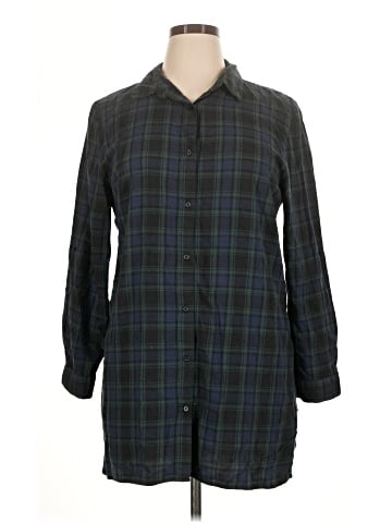 North Style 3/4 Sleeve Button-Down Shirt (view 1)