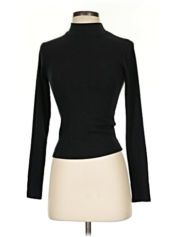Aero Long Sleeve Turtleneck (view 1)