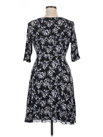 Hot Topic Casual Dress (view 2)