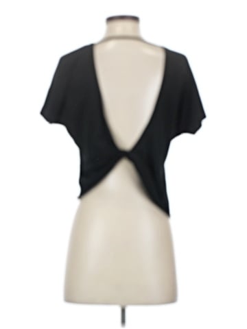 Onzie Short Sleeve Top (view 2)