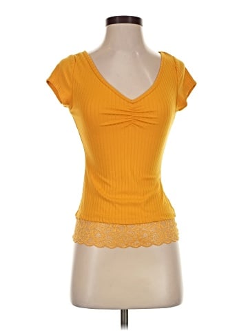rue21 Short Sleeve Top (view 1)