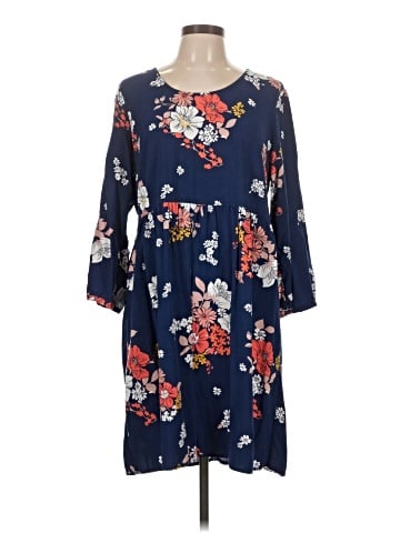 Old Navy Casual Dress (view 1)