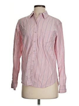 Universal Thread Long Sleeve Button-Down Shirt (view 1)