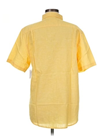 Old Navy Short Sleeve Button-Down Shirt (view 2)