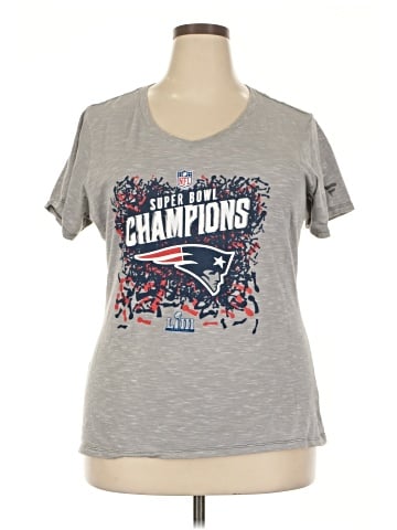 Fanatics Short Sleeve T-Shirt (view 1)