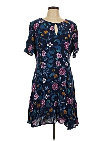 Old Navy Casual Dress (view 1)