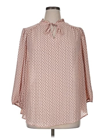 Carolina Belle 3/4 Sleeve Blouse (view 1)