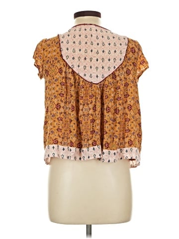 Xhilaration Short Sleeve Blouse (view 2)