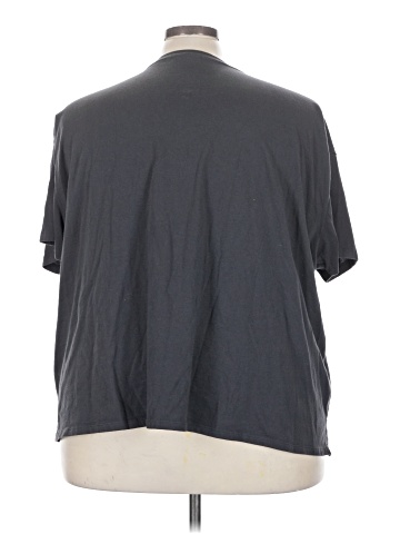 Maurices Short Sleeve T-Shirt (view 2)