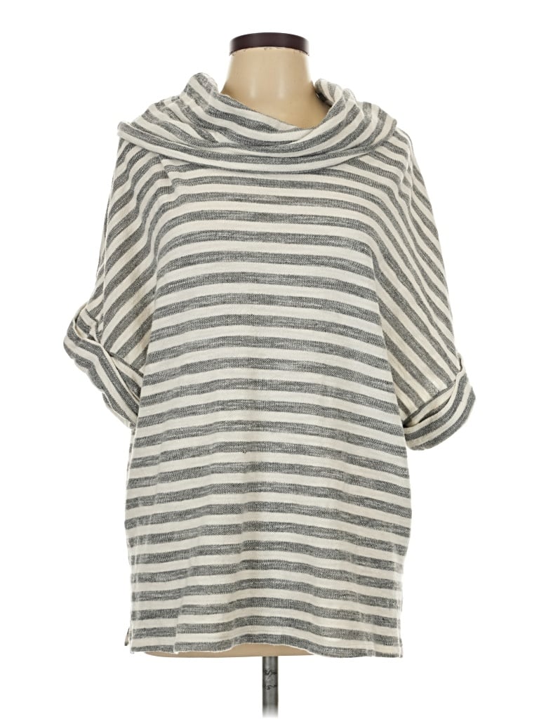 Pre-owned T.la Short Sleeve Turtleneck In Silver