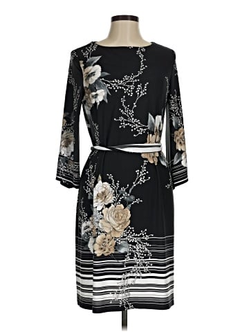 Sandra Darren Casual Dress (view 1)