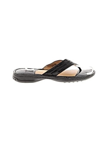 Born Flip Flops (view 1)