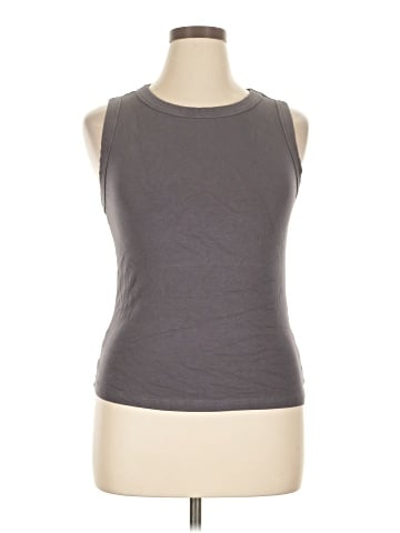 Xieerduo Sleeveless T-Shirt (view 1)