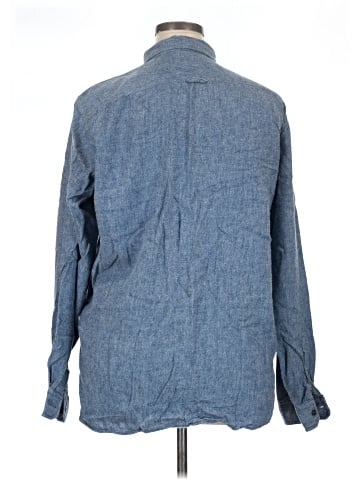 Vince. Long Sleeve Button-Down Shirt (view 2)