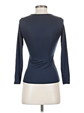 Uniqlo 3/4 Sleeve T-Shirt (view 2)