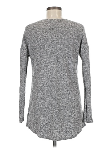 Old Navy Pullover Sweater (view 2)
