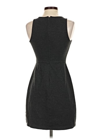Old Navy Casual Dress (view 2)