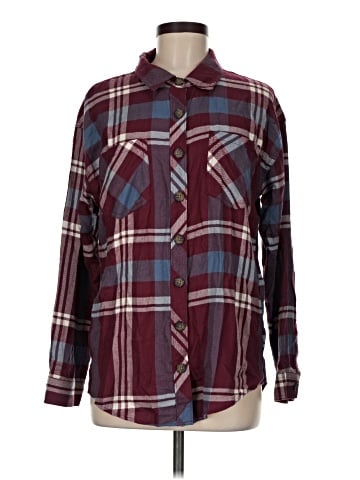 Maurices Long Sleeve Button-Down Shirt (view 1)