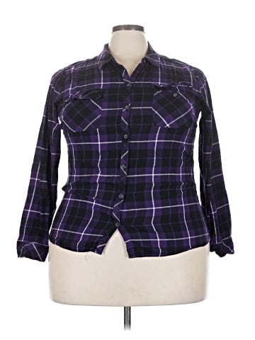 Kohl's Long Sleeve Button-Down Shirt (view 1)
