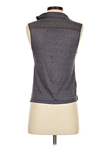 Pimkie Sleeveless Button-Down Shirt (view 2)