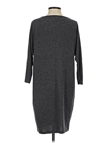 Old Navy Casual Dress (view 2)