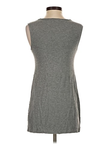 Gap Sleeveless T-Shirt (view 2)