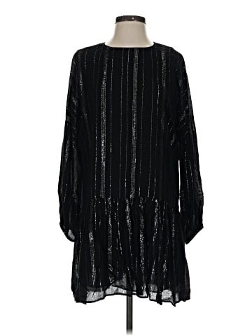 Trafaluc by Zara Casual Dress (view 1)