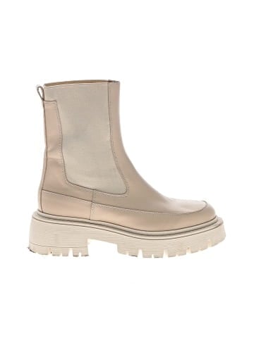 Feners Ankle Boots (view 1)