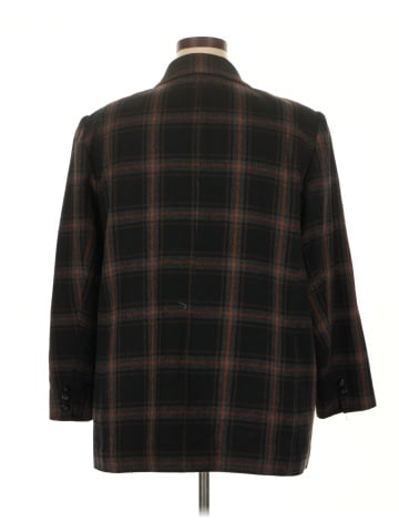 Requirements Blazer (view 2)
