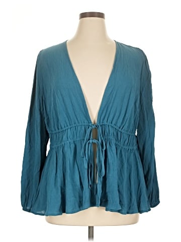 Torrid 3/4 Sleeve Blouse (view 1)