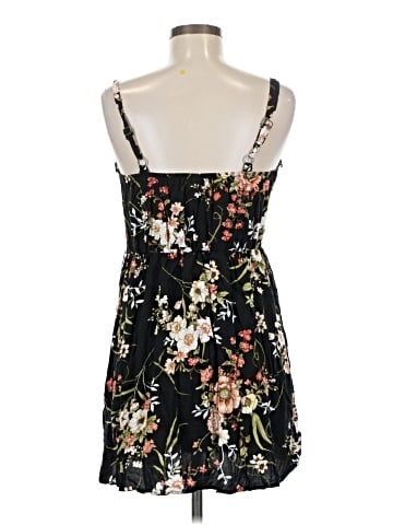 Xhilaration Sleeveless T-Shirt (view 2)